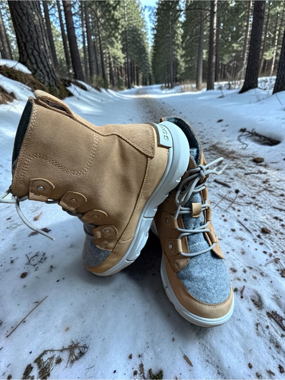 SOREL Explorer II Waterproof Snow Boots 7.5 Tan Camel Gray Felt NL4460253 Hiking